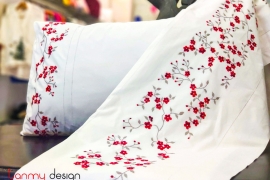 Queen size bed sheet with 2 pillowcases (50x70cm) - red string peach blossom embroidery